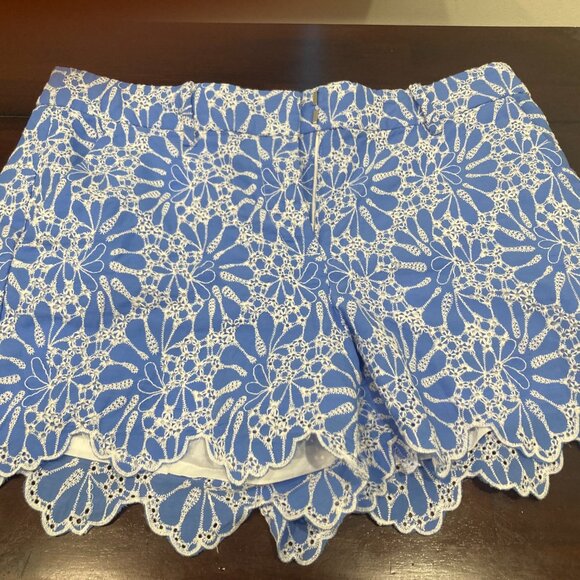 Loft Riviera Shorts in Floral Eyelet NWT - Picture 4 of 9